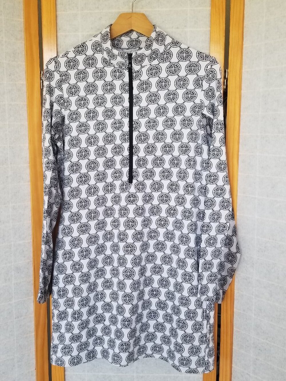 IBKUL Long Sleeve Athletic Dress 1/4 Zip Size Medium READ